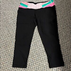 Iviva Girls' Black Capri Leggings with Pink & Teal Waistband size 12